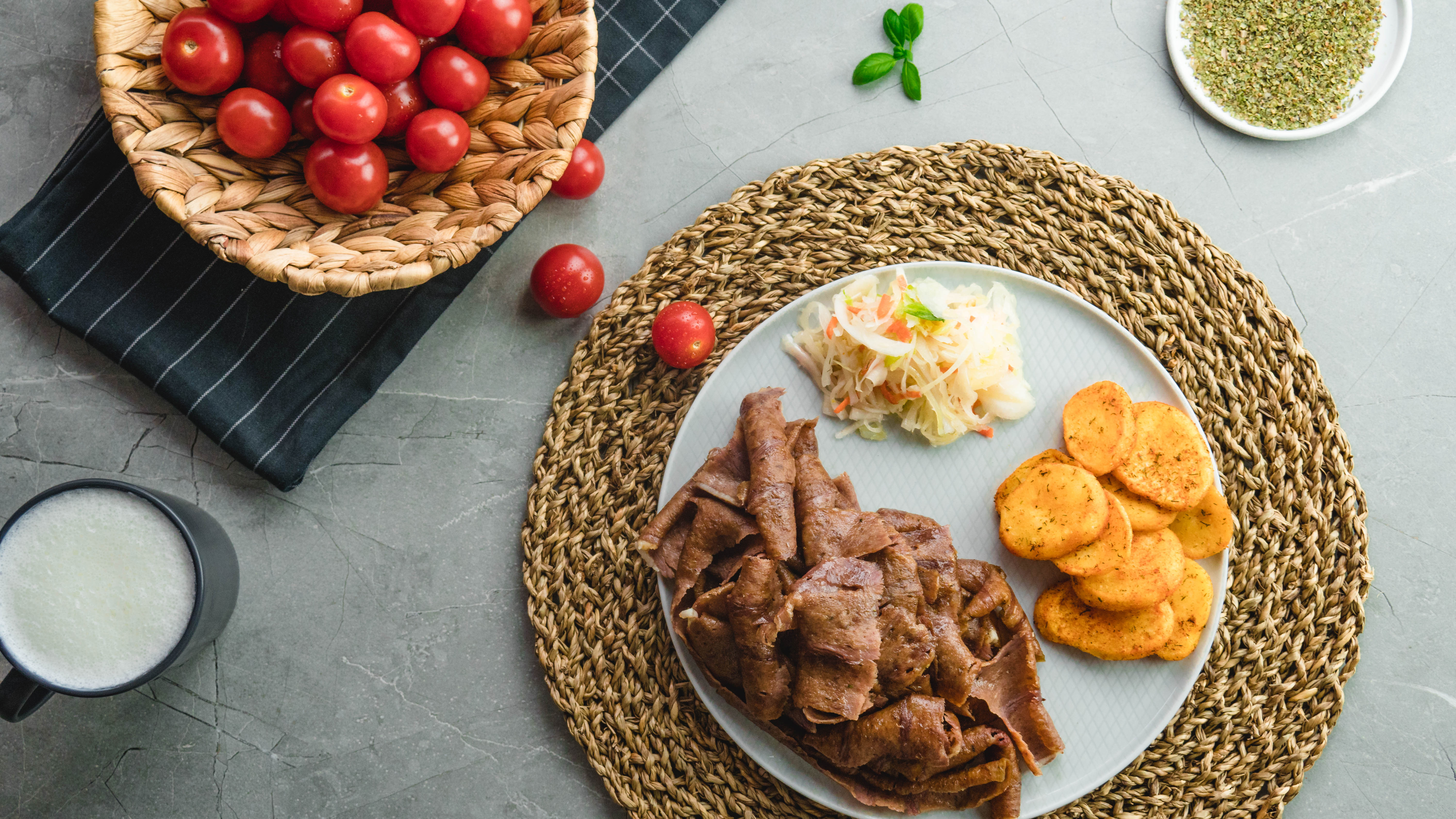 Pyszny i zdrowy Wstępnie Gotowany Döner Kebab Mielony
